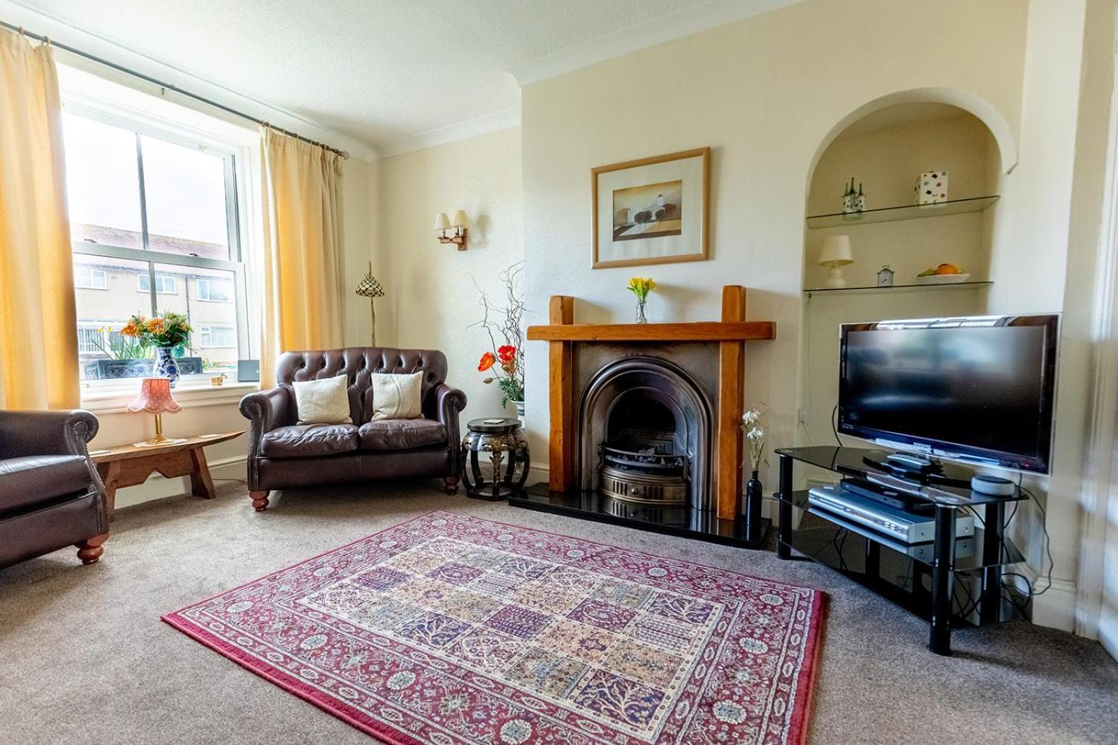 Willow Cottage - Cost 3 Bed Cottage In Penrhyn Bay With Sea Views With Access To Snowdonia Rhôs-on-Sea Exteriér fotografie